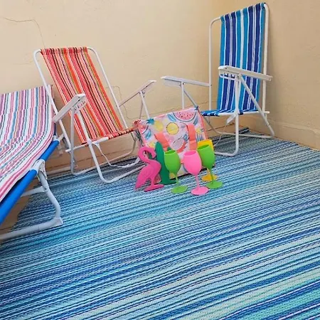 Rooftop St Julians E1 Apartment