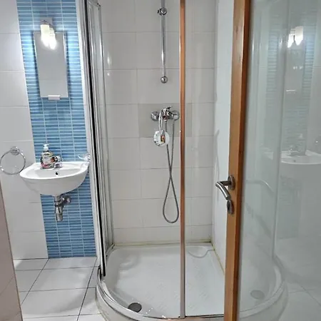 Rooftop St Julians E1 Apartman