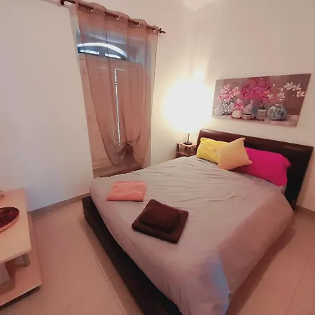 Apartment Rooftop St Julians E1