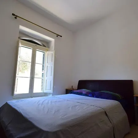 Διαμέρισμα Rooftop St Julians E1