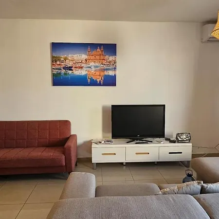 Rooftop St Julians E1 St. Julian's