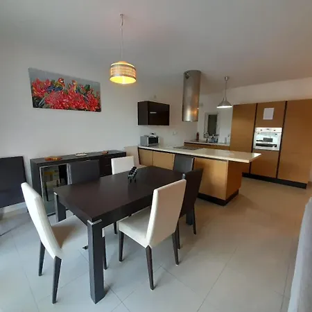 Rooftop St Julians E1 * Saint Julian's