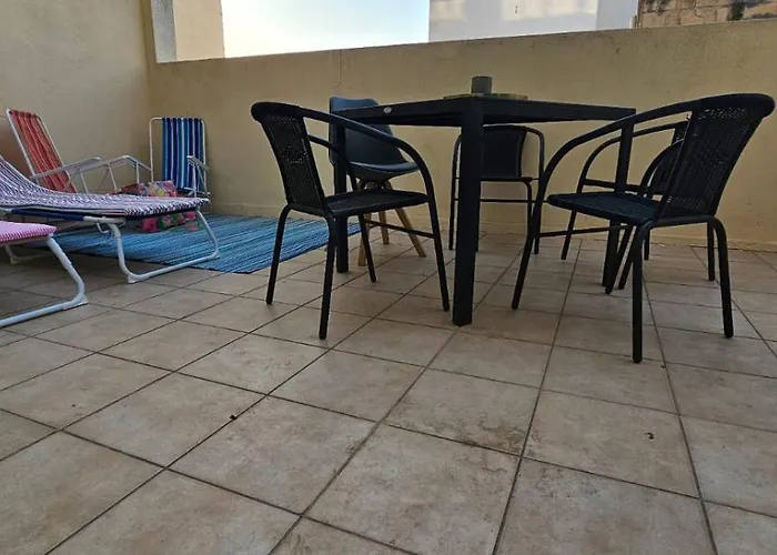 Rooftop St Julians E1 * Saint Julian's